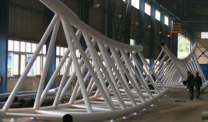 莱芜管廊钢结构与桁架结构的管道支架应该如何区分